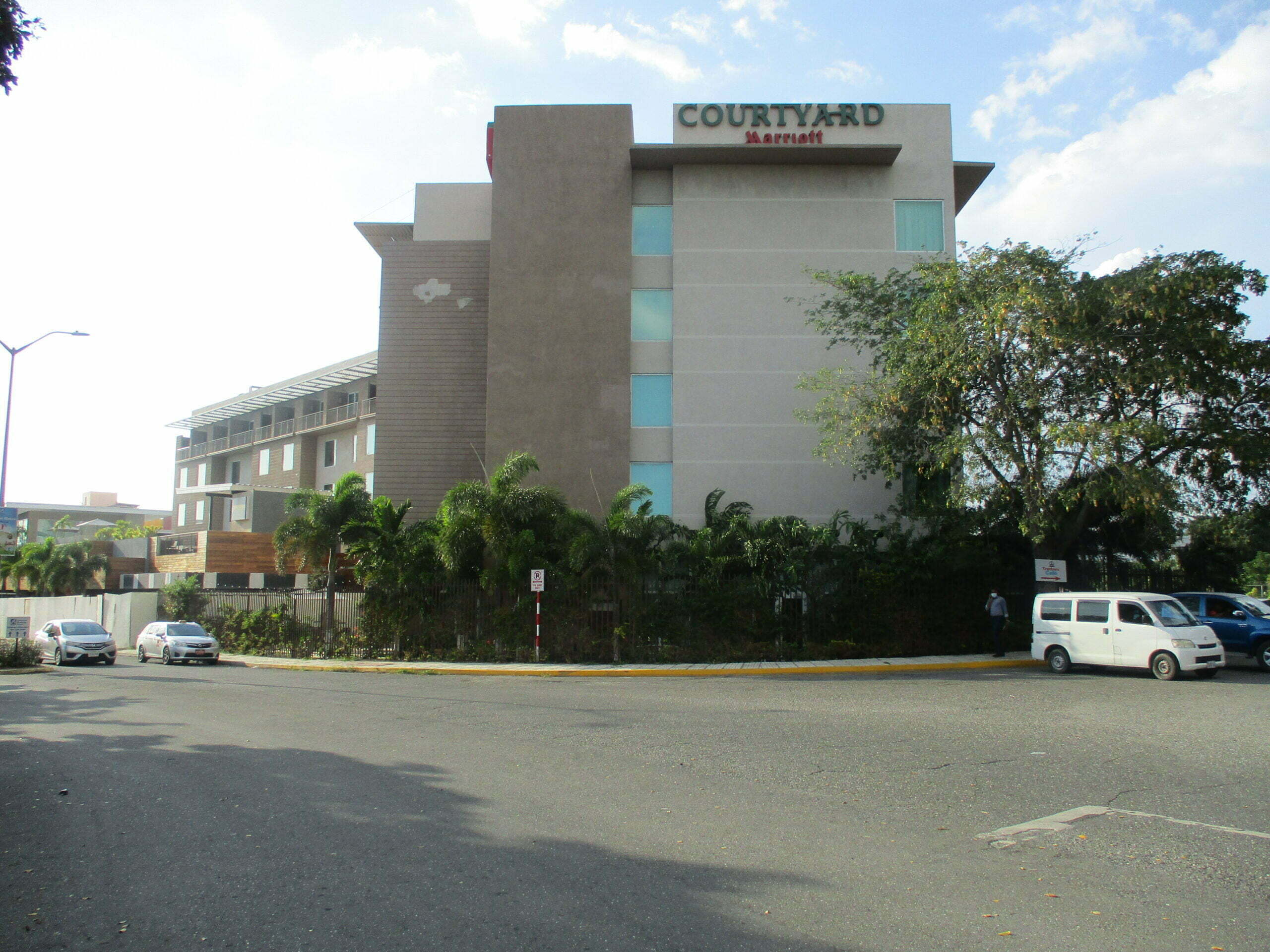 Valuations Pyramid Real Estate Services (PRESINC)